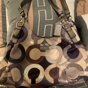Coach poppy style design shoulder bag!!!
